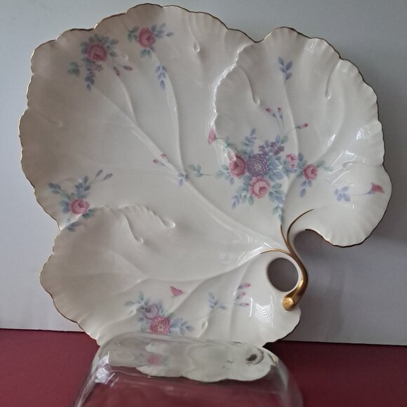 Ivory plate by Mikasa - Picture 3 of 6